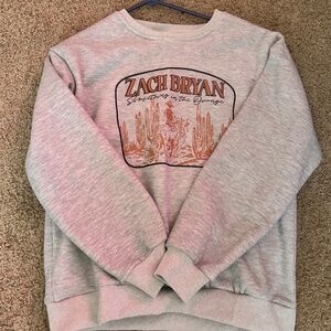 Zack Bryan crew neck